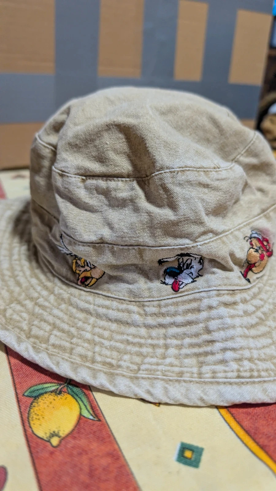 Asterix and Obelix vintage embroidered cotton bob hat size 54 – photo 3
